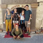 Larissa Cave Hotel 2*