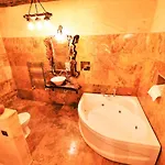 Larissa Cave Hotel