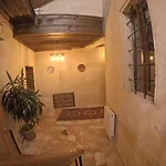 Larissa Cave 2*