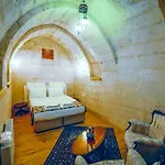 Larissa Cave