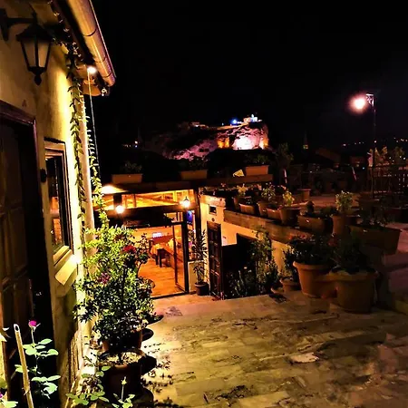 Hotel Larissa Cave