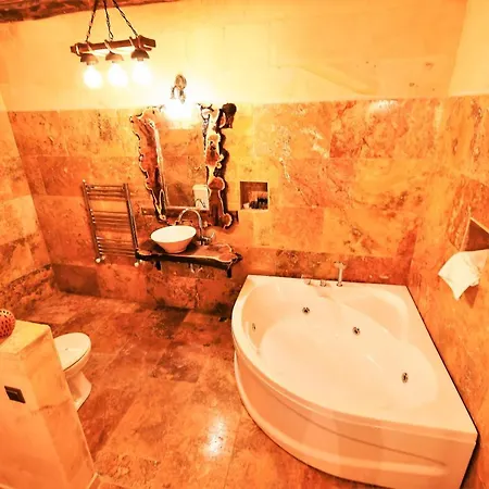 Larissa Cave Hotel
