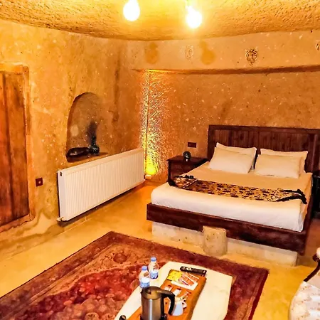 Larissa Cave Nevşehir