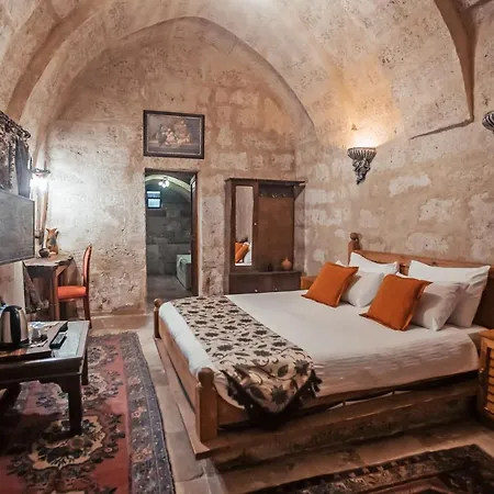 Larissa Cave Hotel