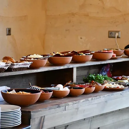 Larissa Cave Hotel