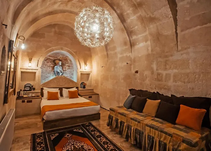 Hotel Larissa Cave 2*